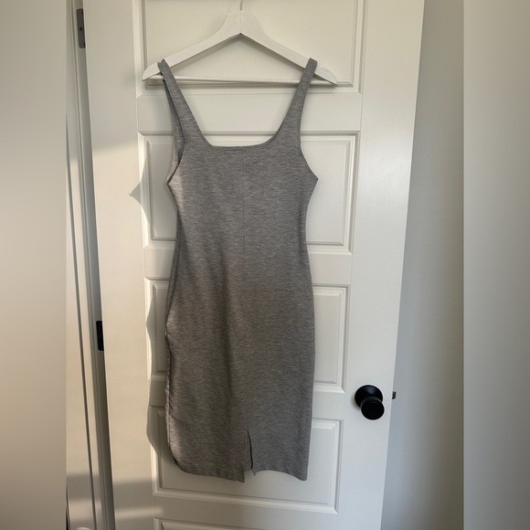 Zara Gray Bodycon Midi Dress Scoop Neck Sleeveless - Picture 2 of 3
